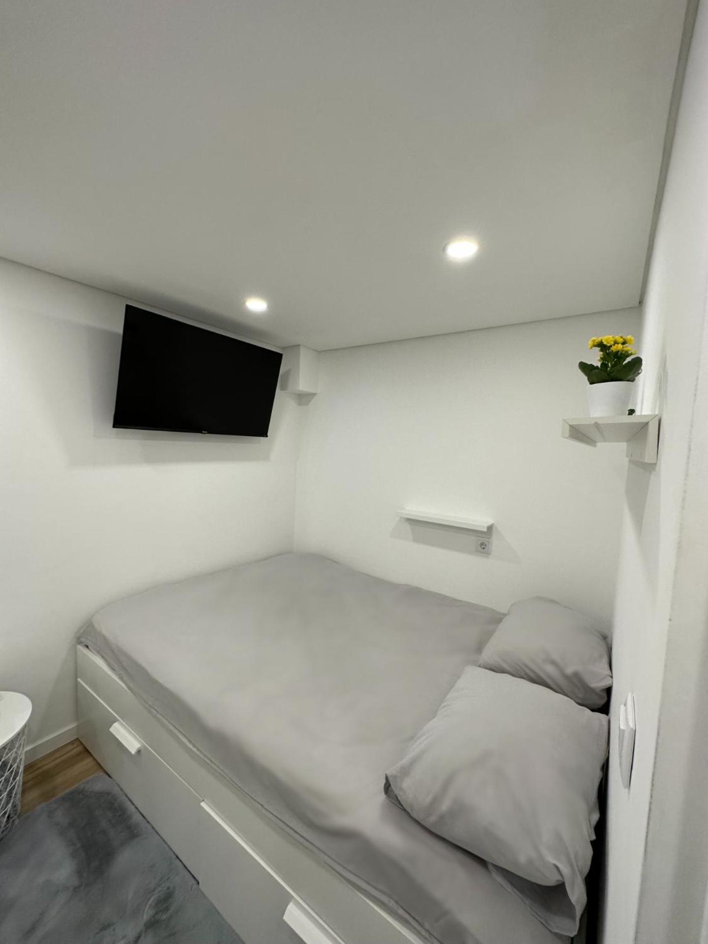 Estudio Novo - Fantastico T0 Porto Bagian luar foto