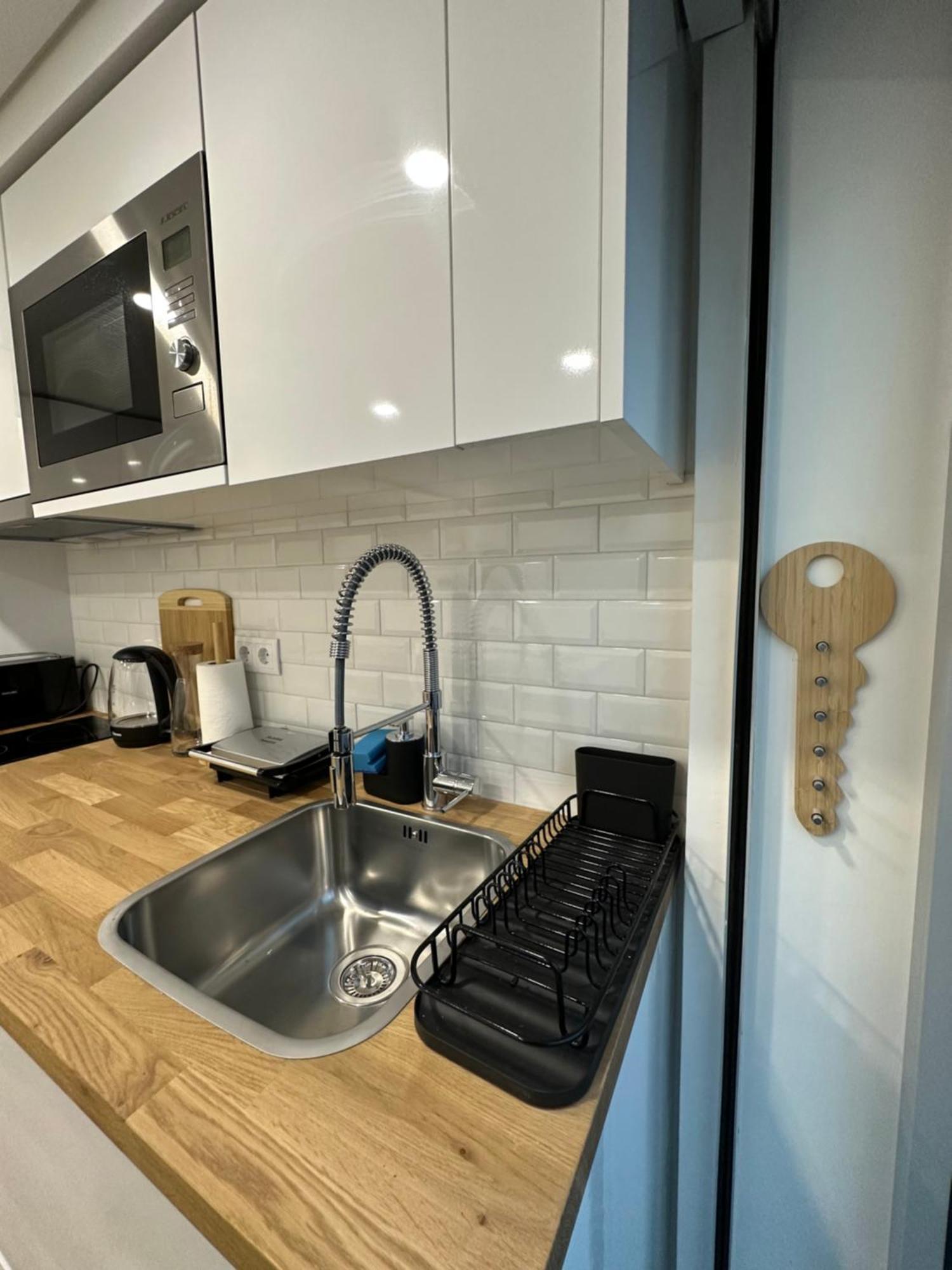 Estudio Novo - Fantastico T0 Porto Bagian luar foto