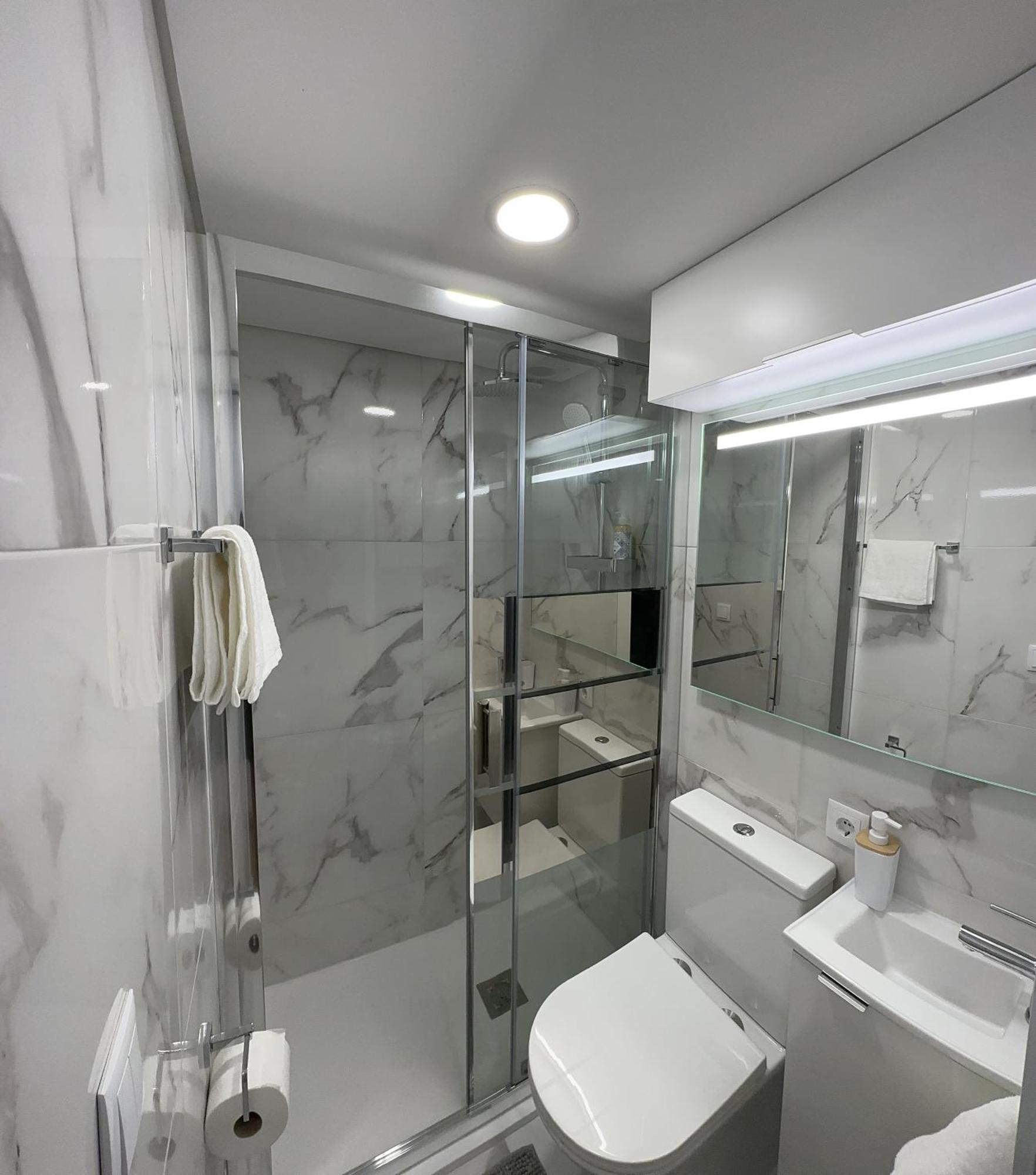 Estudio Novo - Fantastico T0 Porto Bagian luar foto