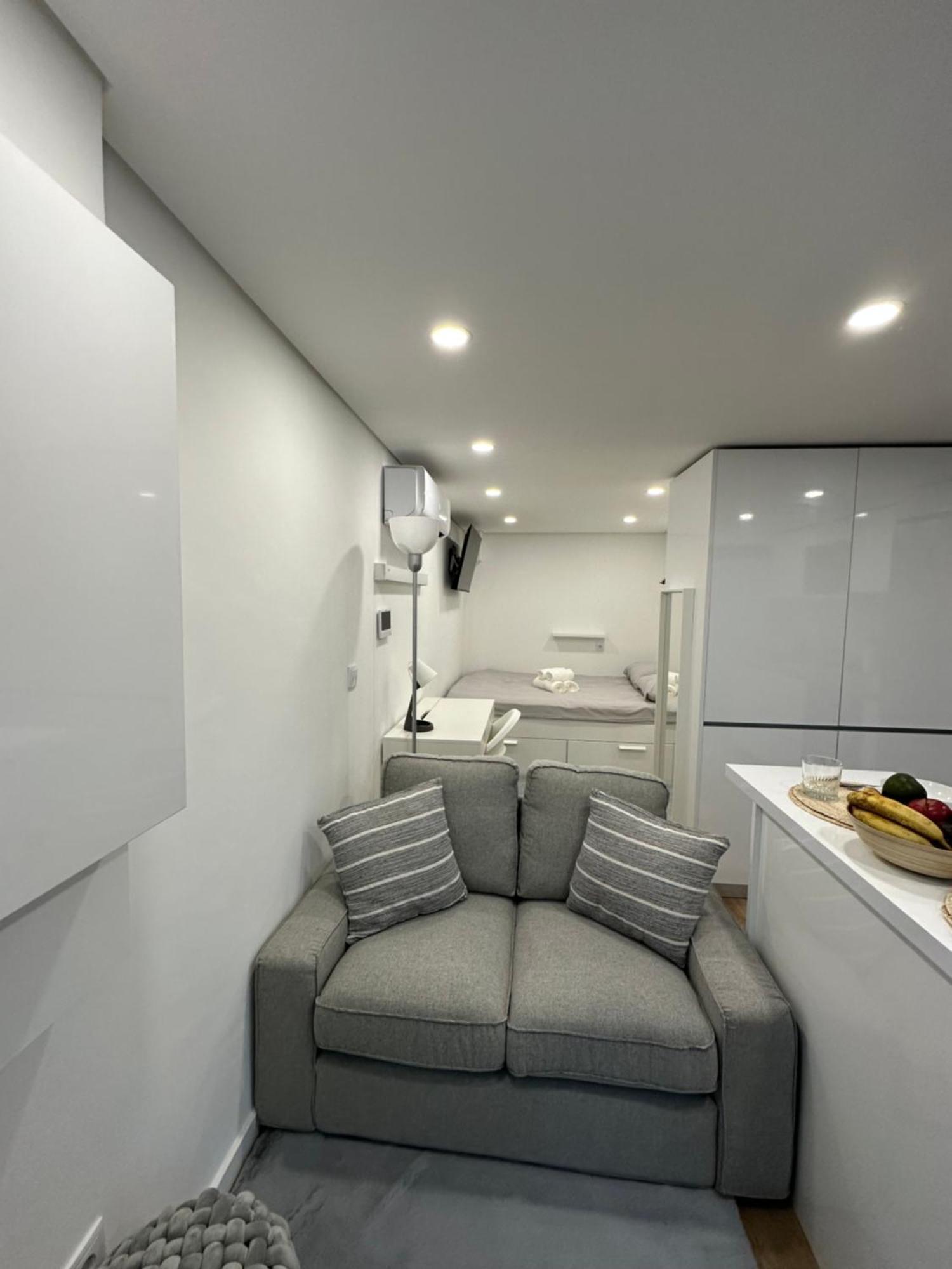 Estudio Novo - Fantastico T0 Porto Bagian luar foto