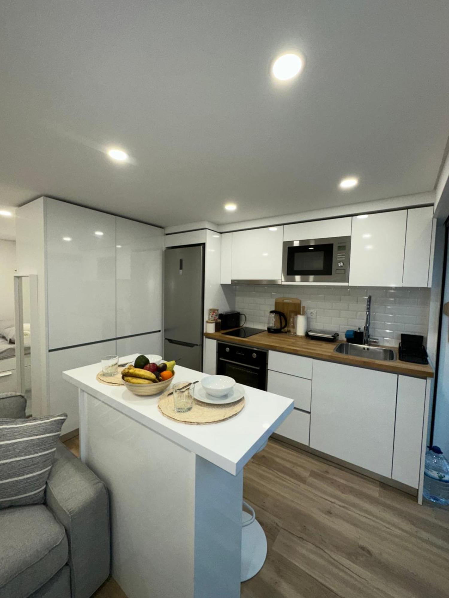 Estudio Novo - Fantastico T0 Porto Bagian luar foto